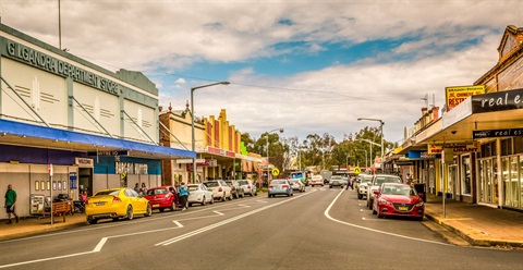 Gilgandra Main Street.jpg